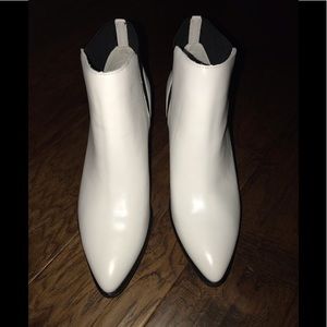 NWT while leather booties size 8 1/2